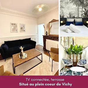 Le Bleu Royal , Vichy France